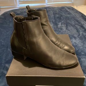 black chelsea boots banana republic